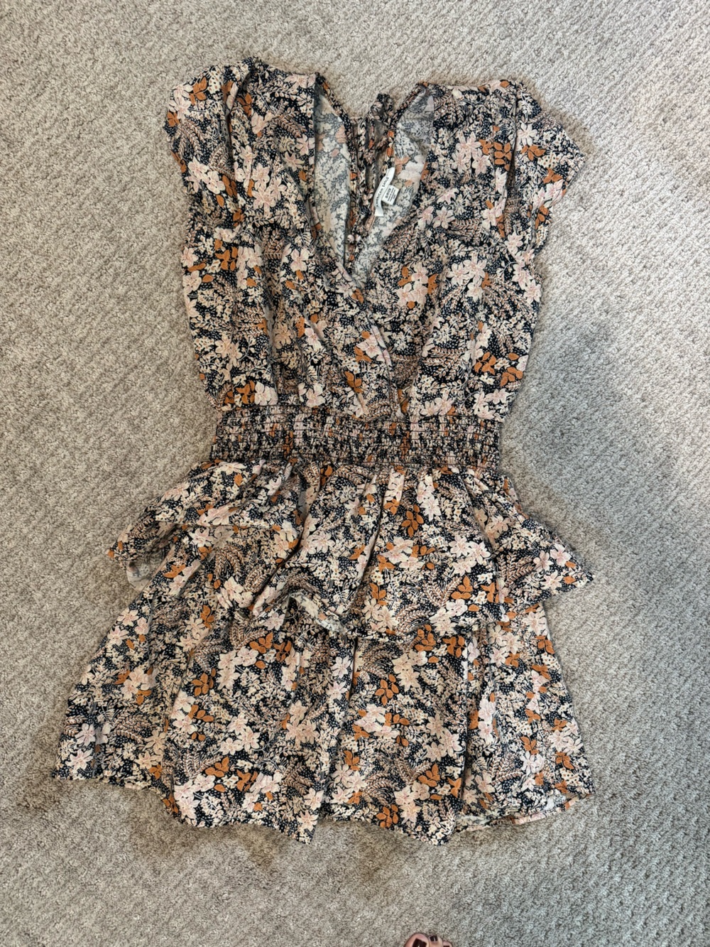 EUC American Eagle floral dress - size small